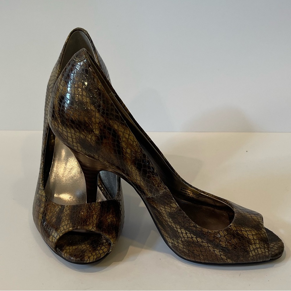 Alfani Leather Faux Snake Skin Peep Toe Heels Size 5.5